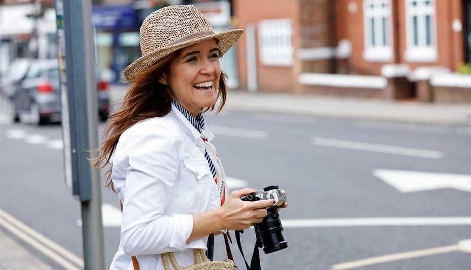 Santander Tours mujer viajando sola